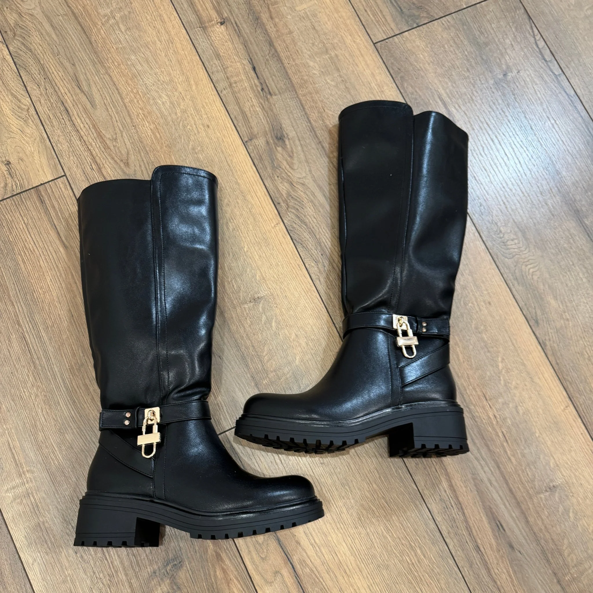 BOTTES NOIRES SYANE