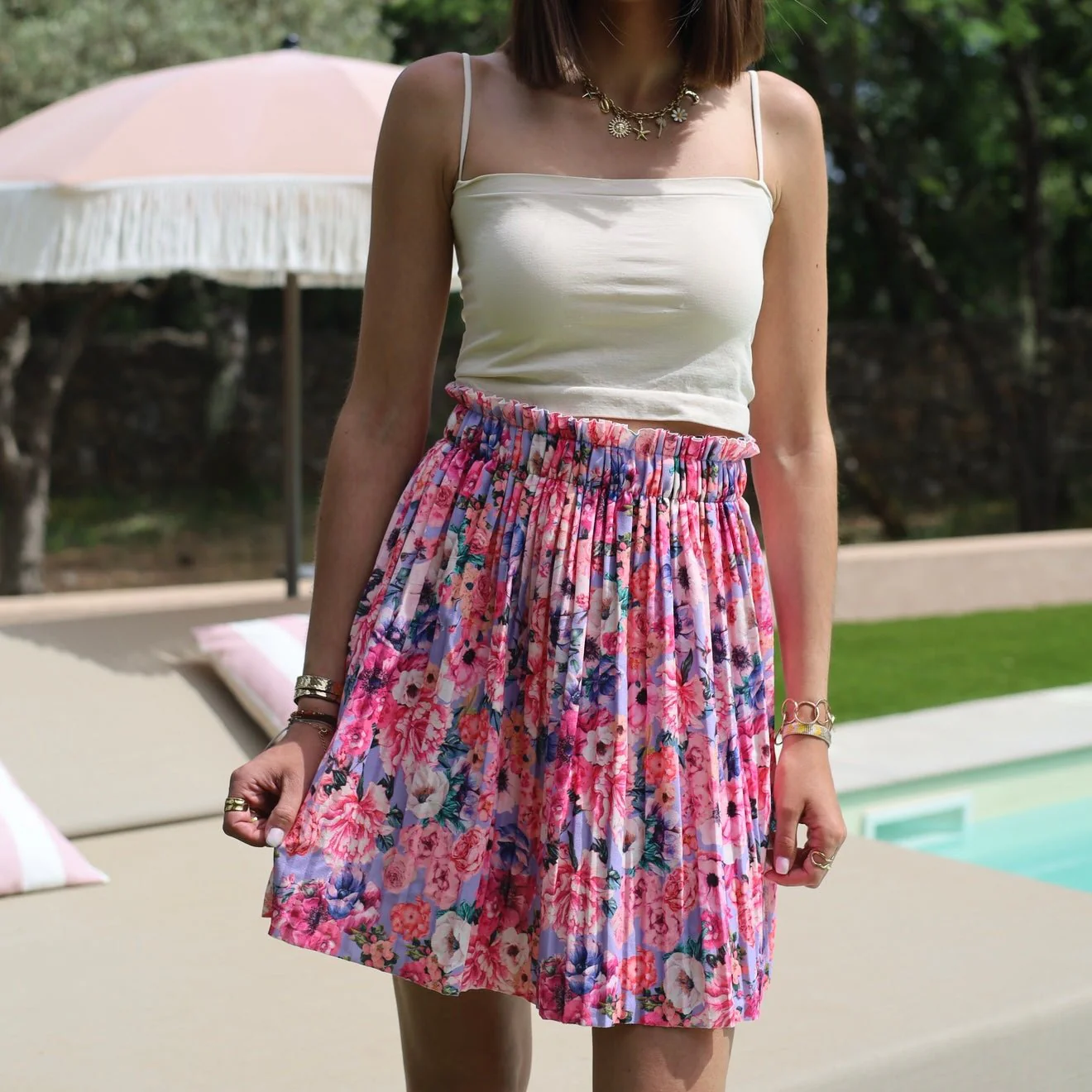 JUPE COURTE FLEURIE LILAS - Image 3