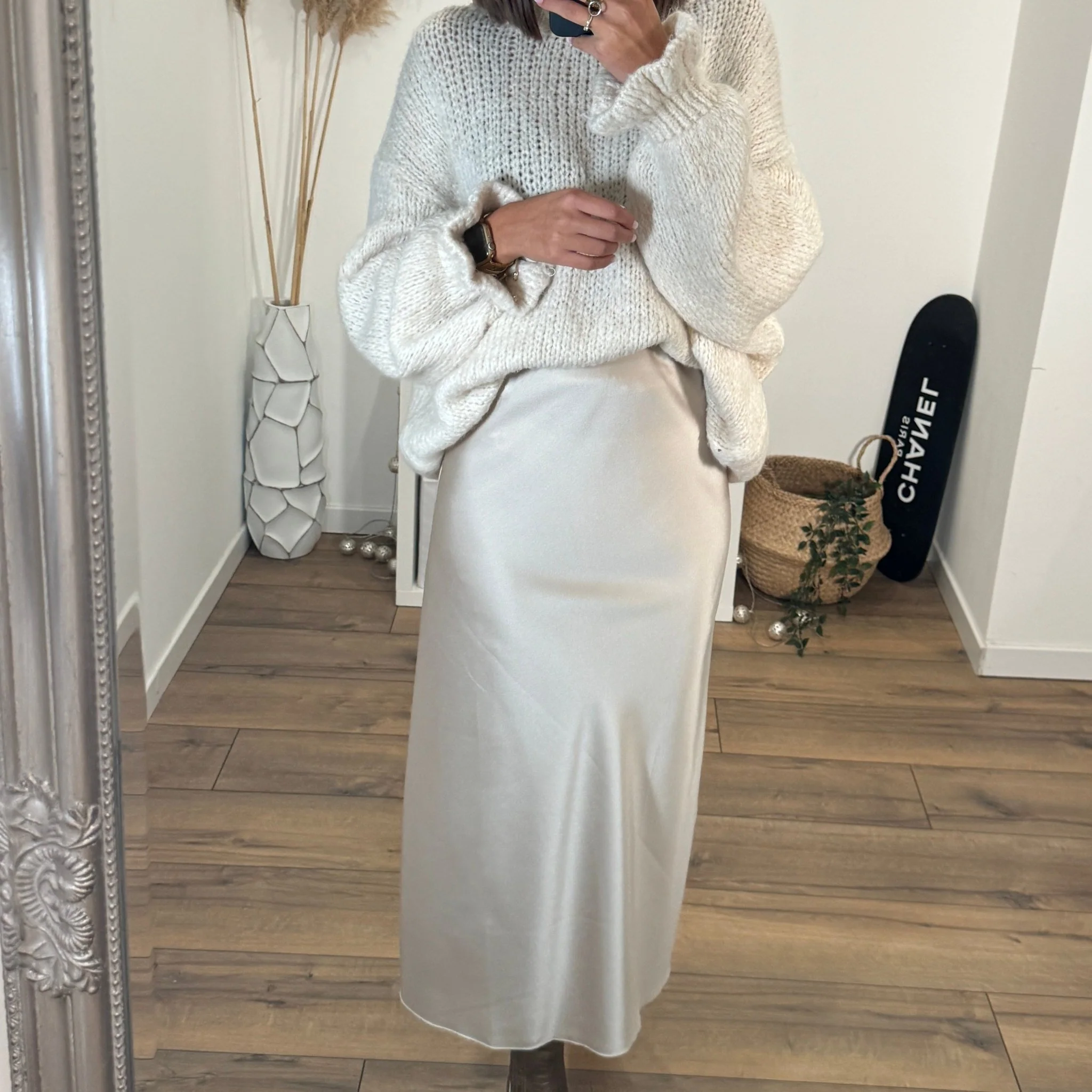JUPE SATINÉE BEIGE TALIA - Image 3