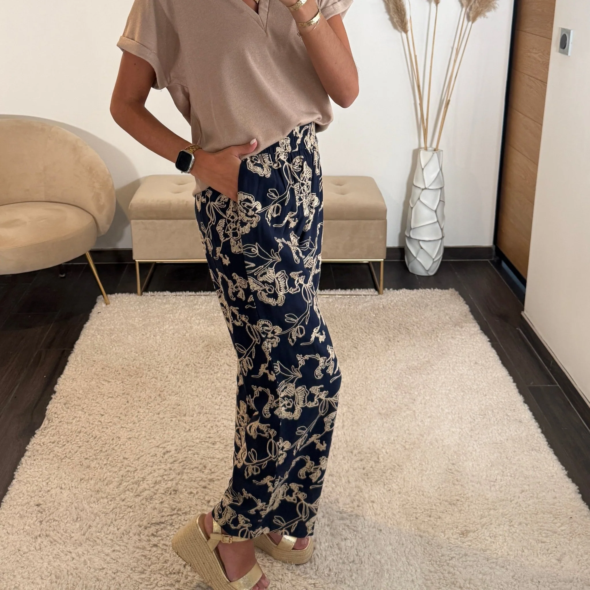 PANTALON MARINE BRODE FLOWER - Image 2