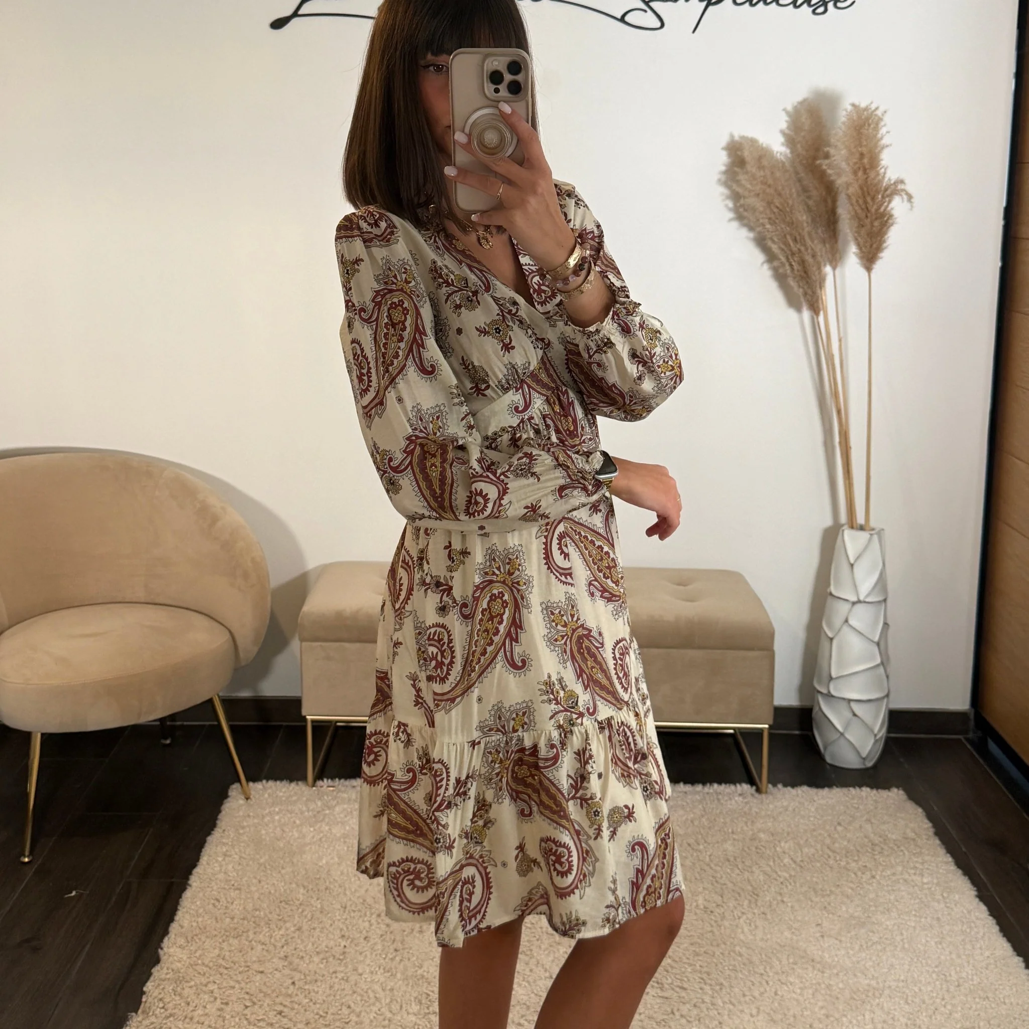 ROBE COURTE BEIGE APPOLINE - Image 2