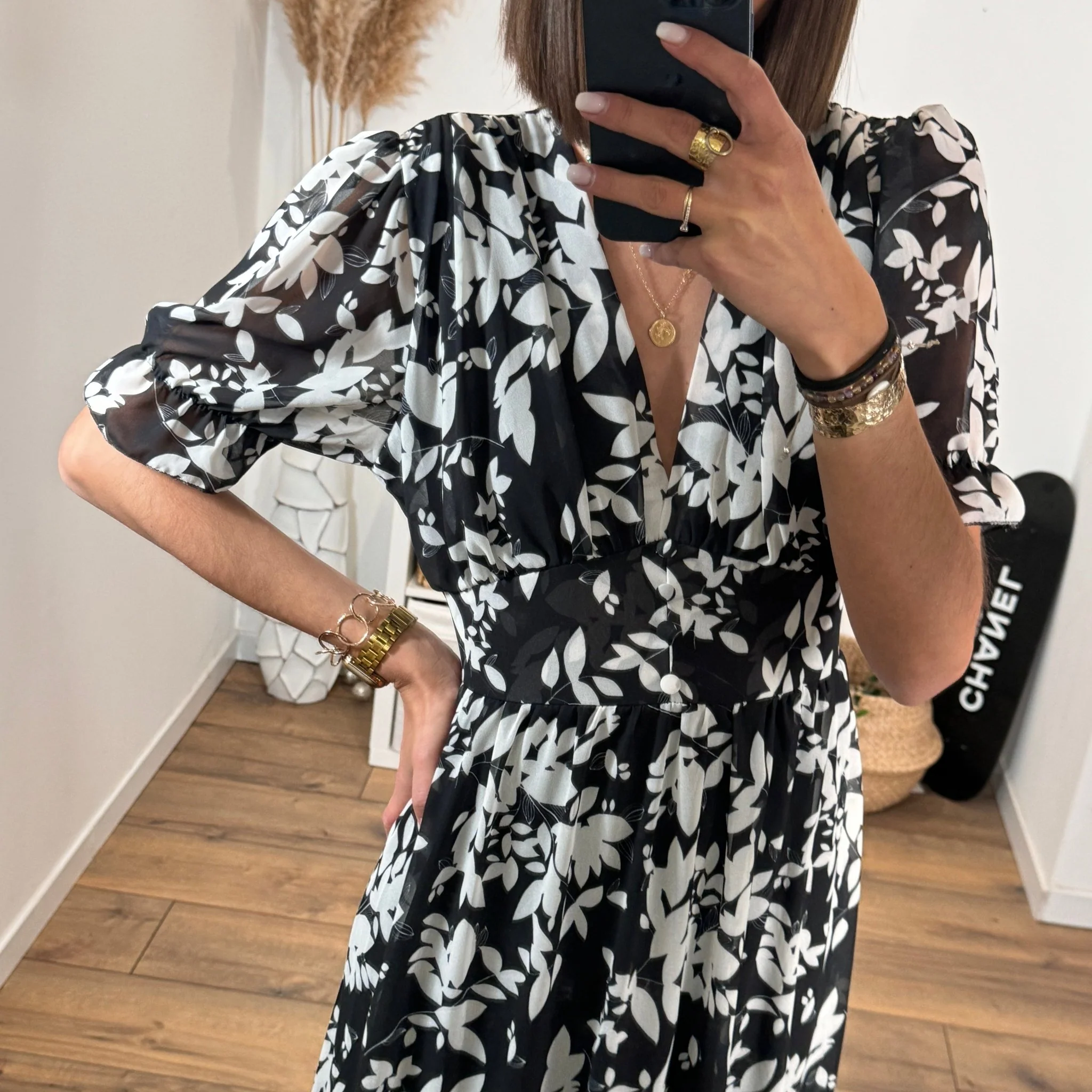 ROBE FLEURIE BLANCHE ET NOIRE ELOISE - Image 3