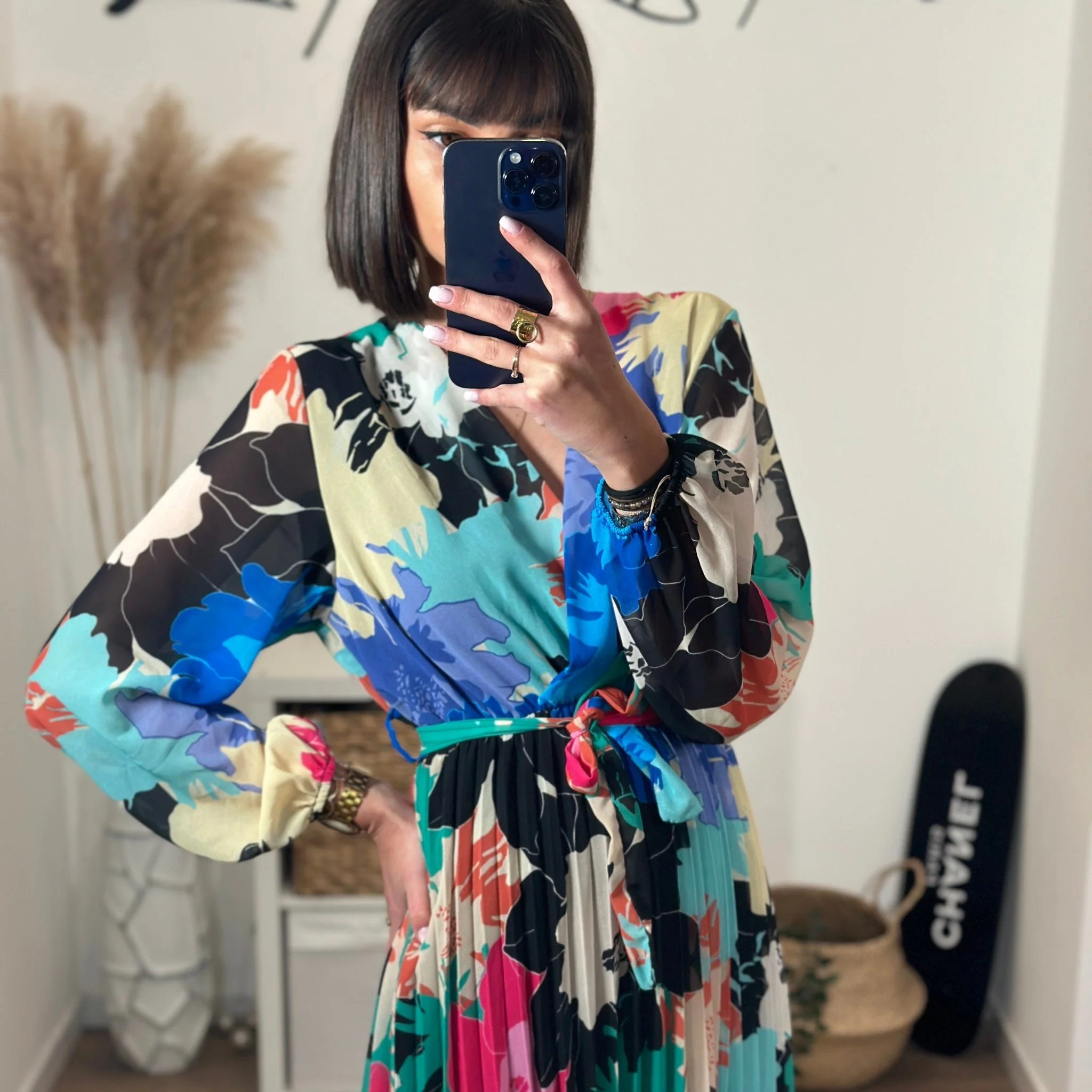 ROBE FLEURIE NOIRE SELENA - Image 2