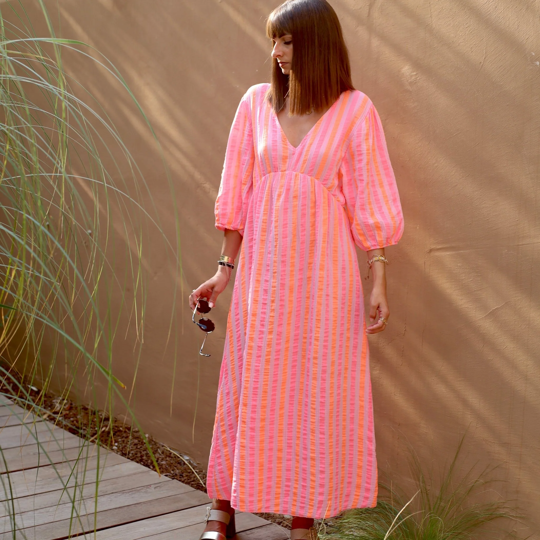ROBE GAZE DE COTON ORANGE ET ROSE LINDA - Image 2