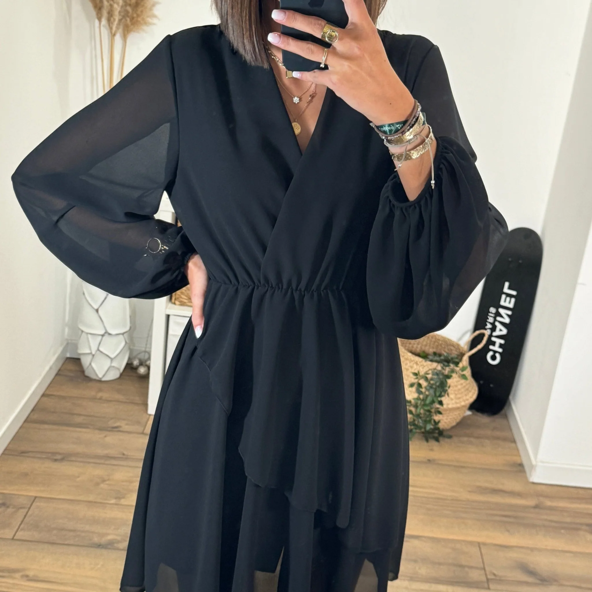 ROBE NOIRE ARIANA - Image 2