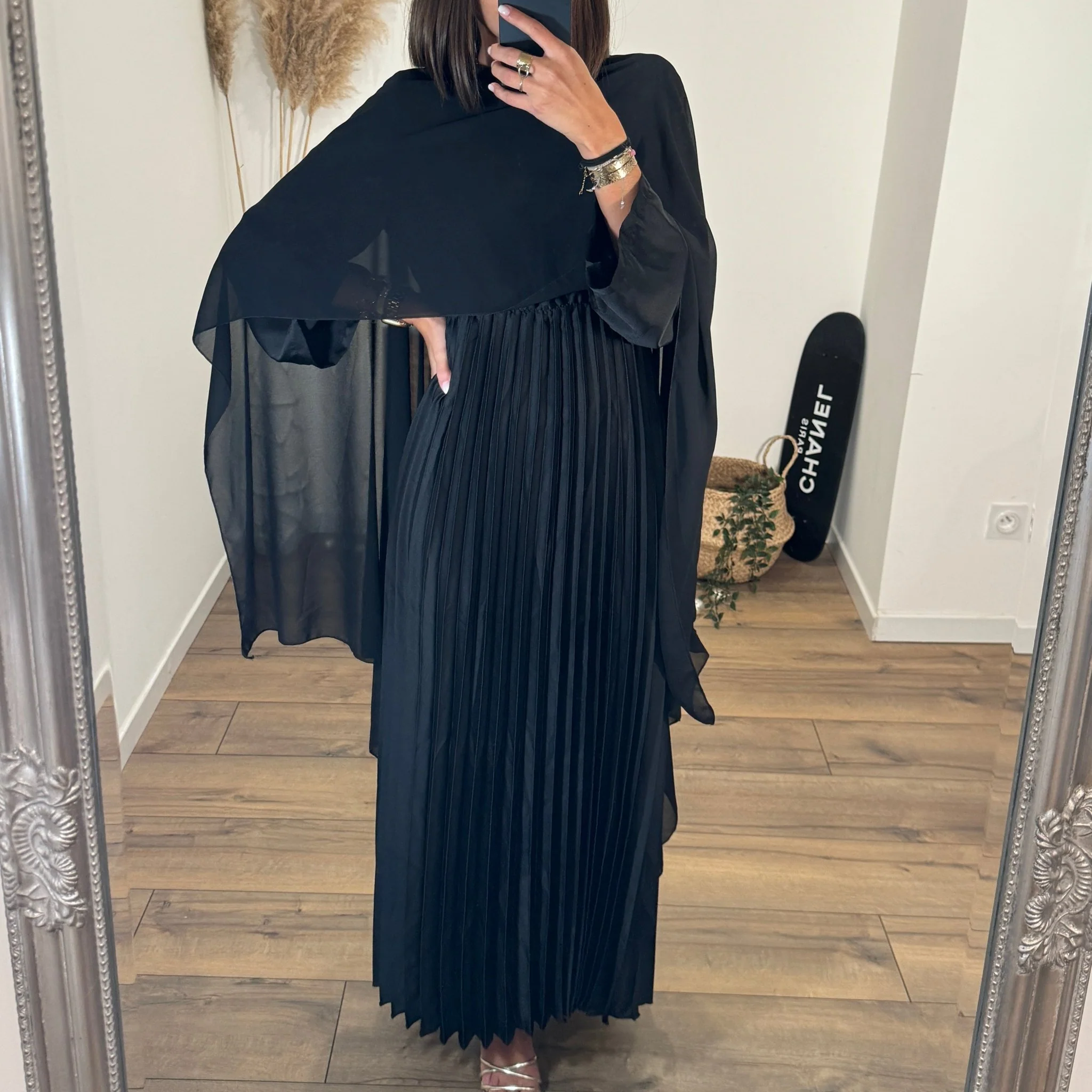 ROBE NOIRE SATINE CORALINE