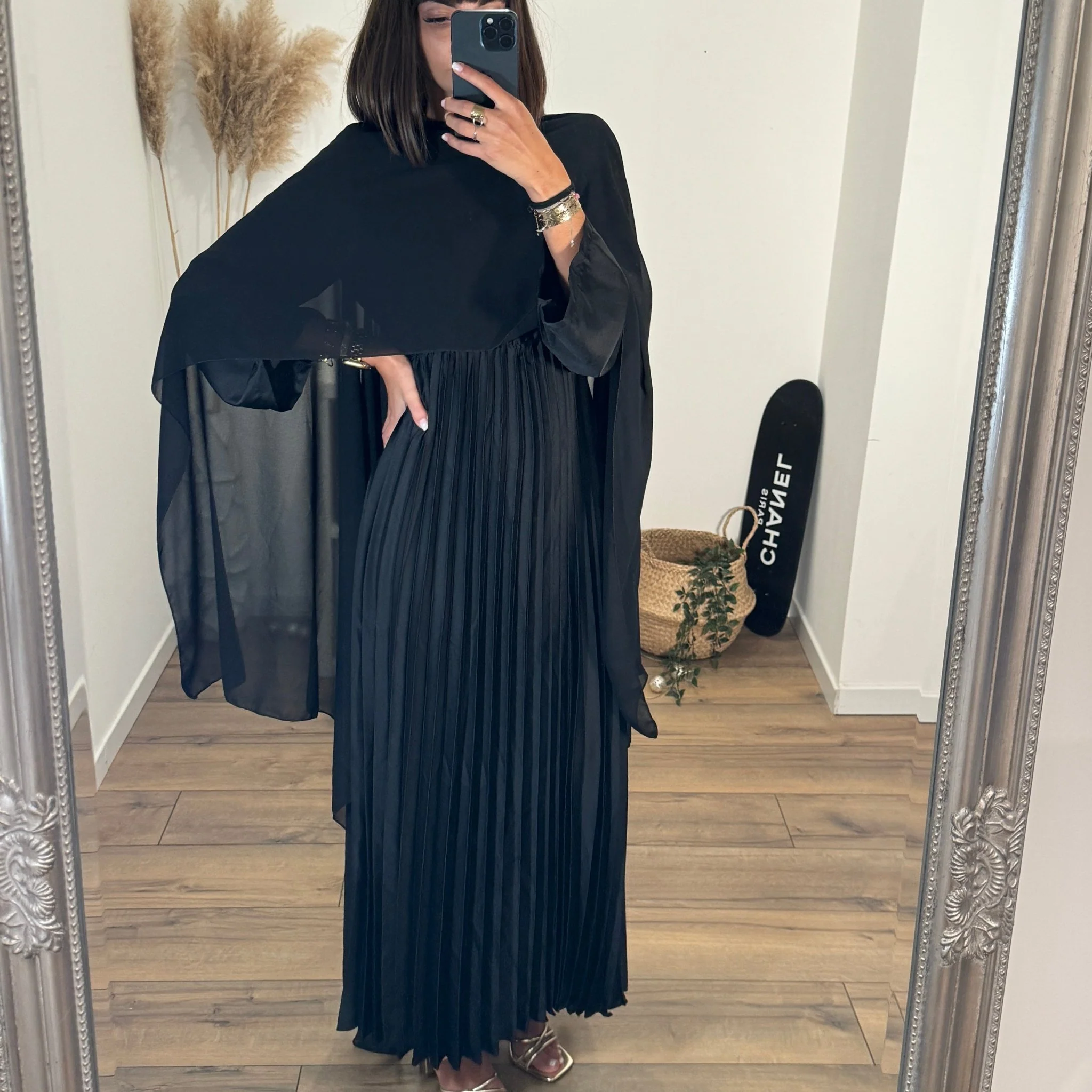 ROBE NOIRE SATINE CORALINE - Image 4