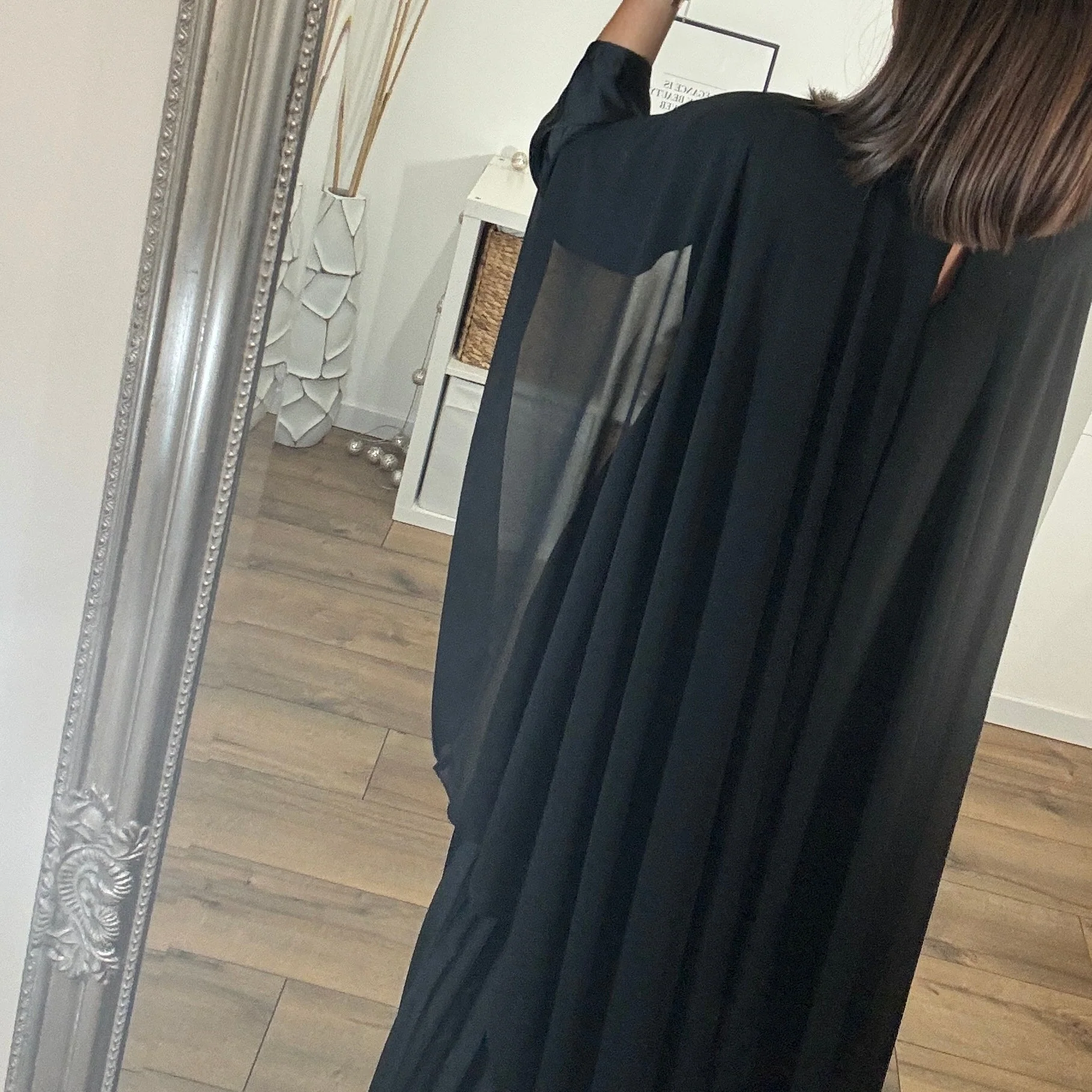 ROBE NOIRE SATINE CORALINE - Image 7