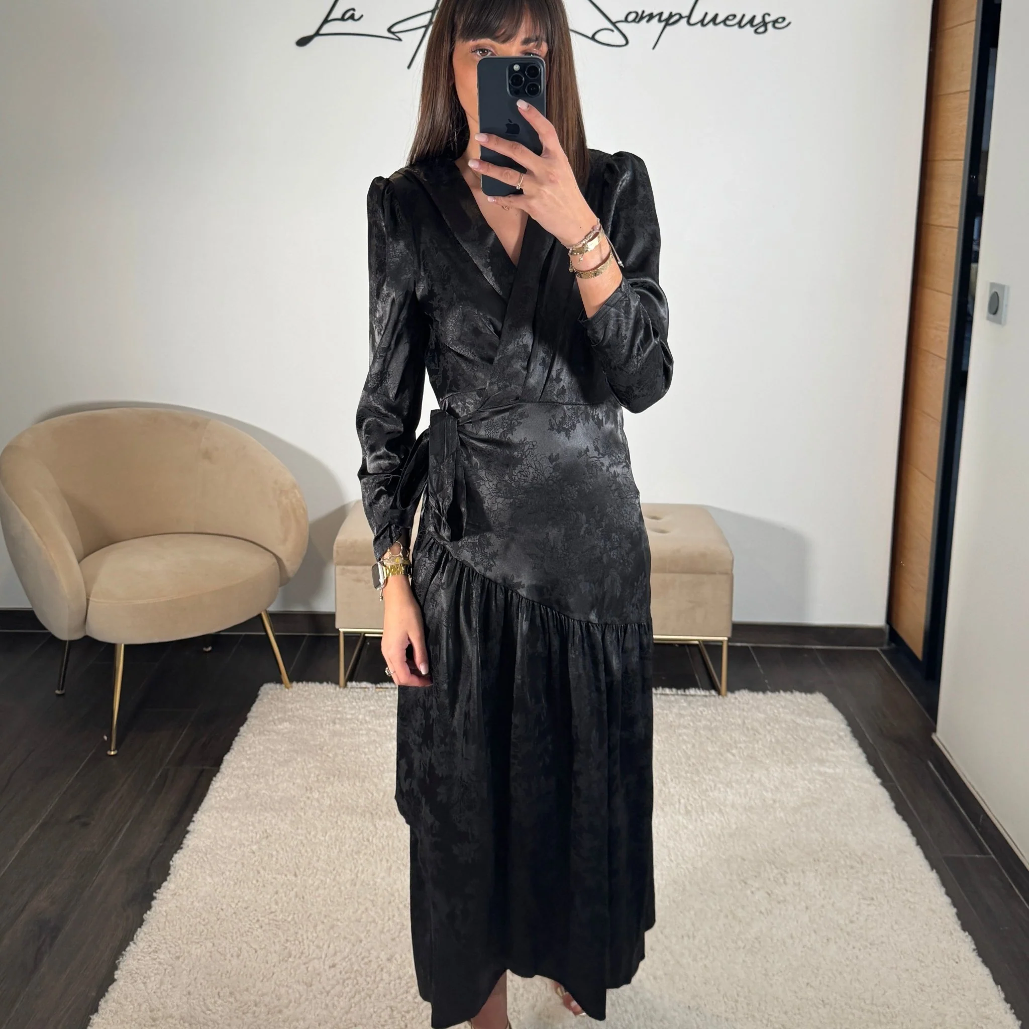 ROBE SATIN FLOWER NOIRE ZANYA