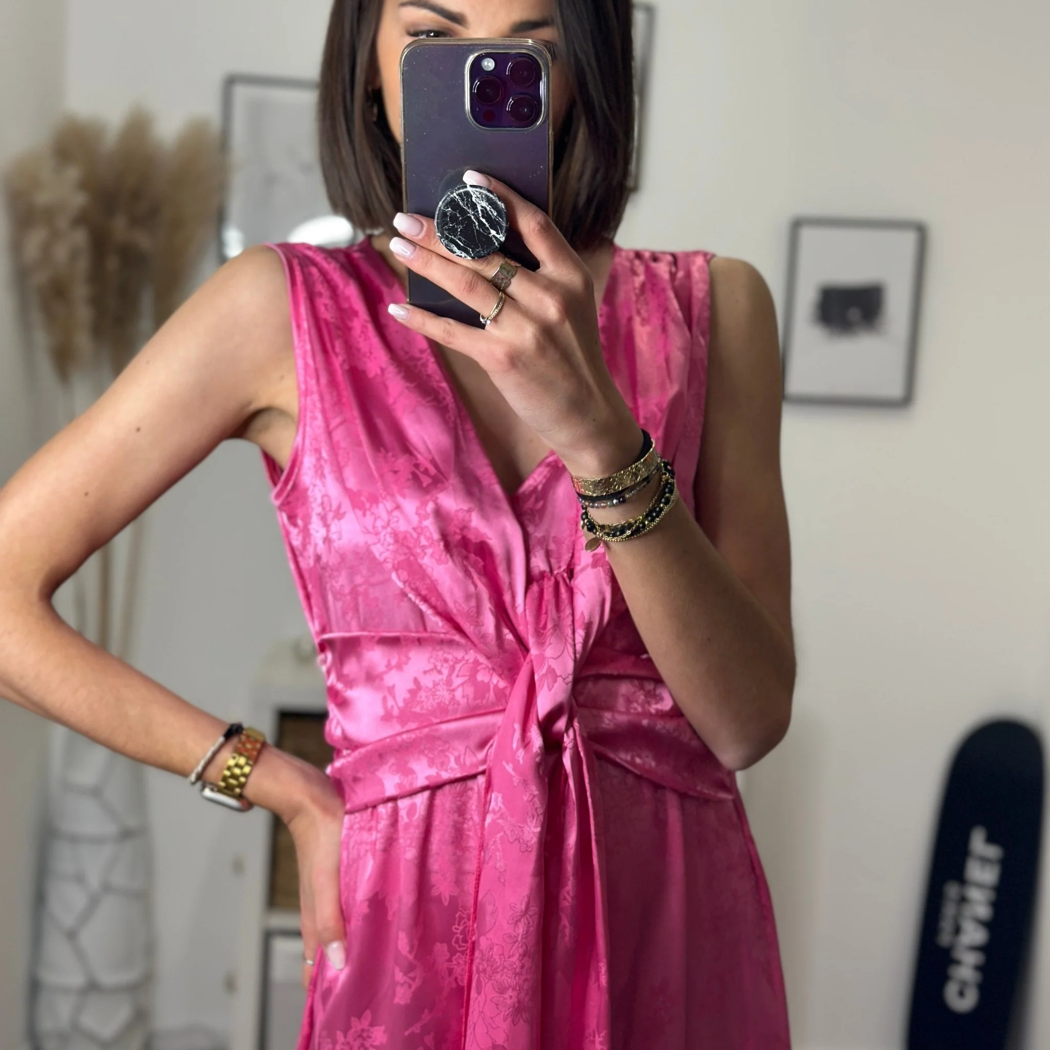 ROBE SATINÉE FUSHIA LOUISA - Image 3