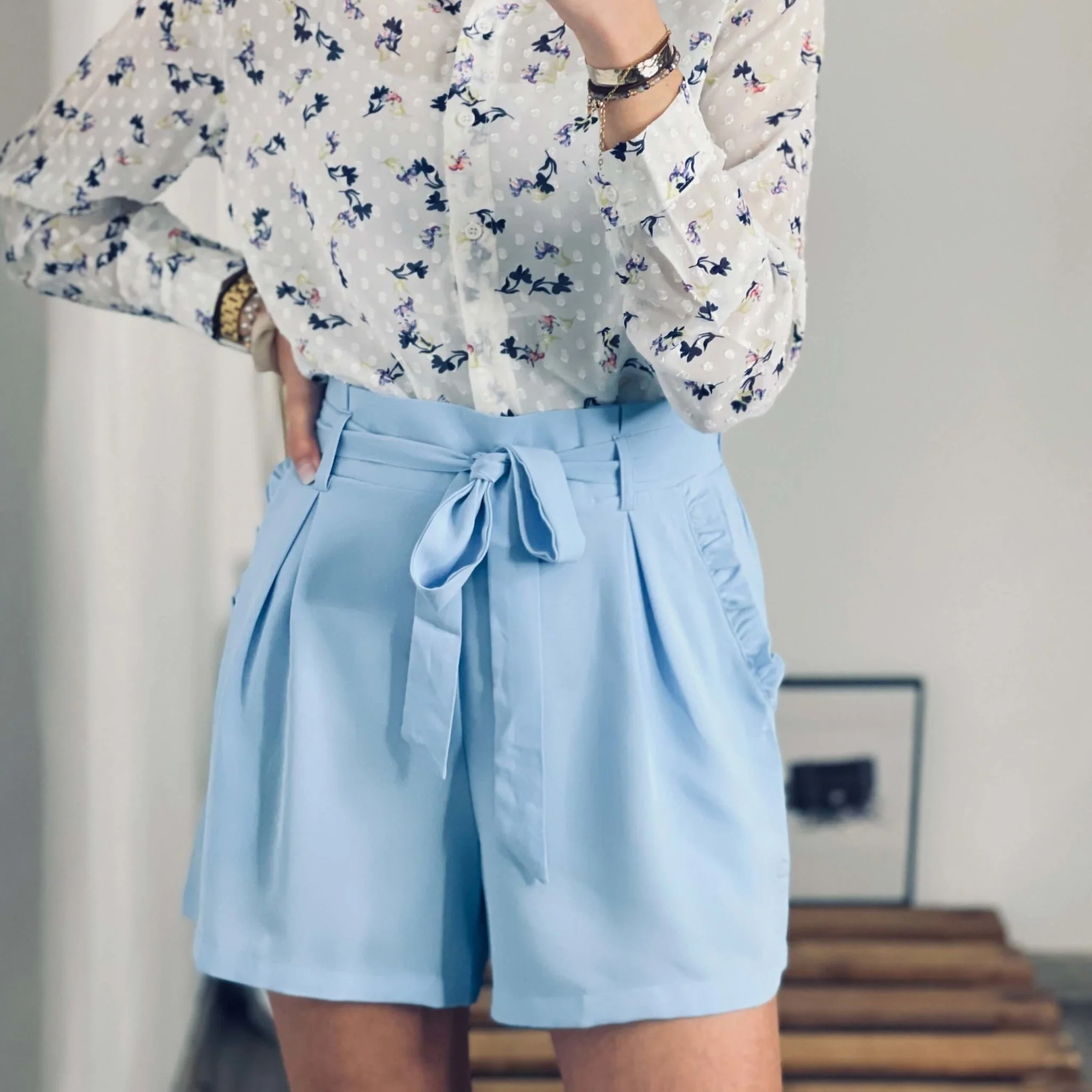 SHORT BLEU AVA