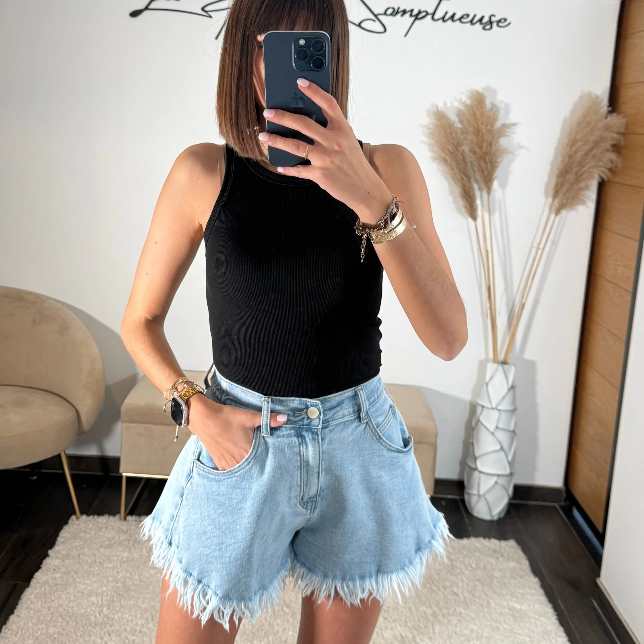 SHORT EN JEAN PATHY - Image 4