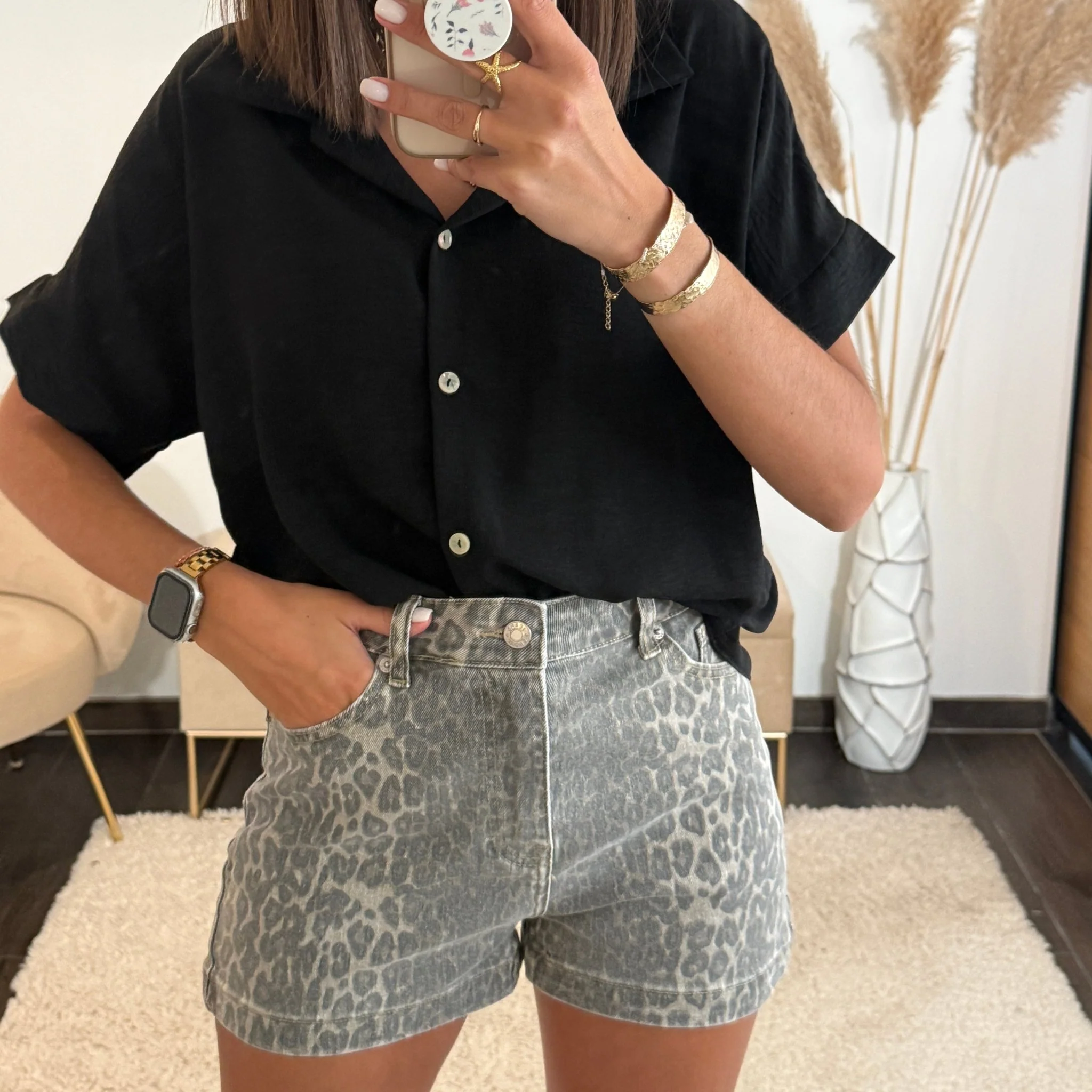 SHORT LEOPARD JEAN