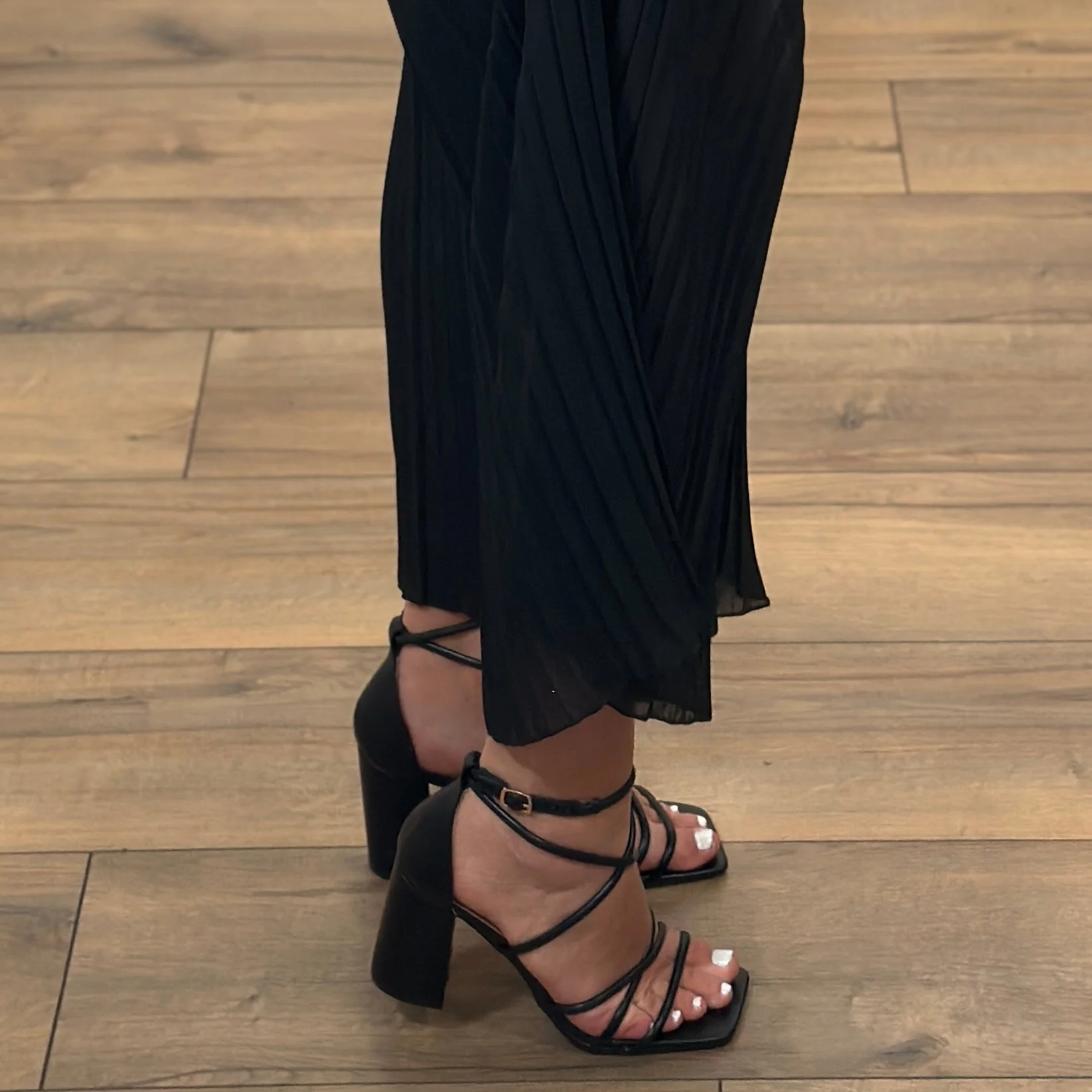 TALONS NOIRS JOYA - Image 2