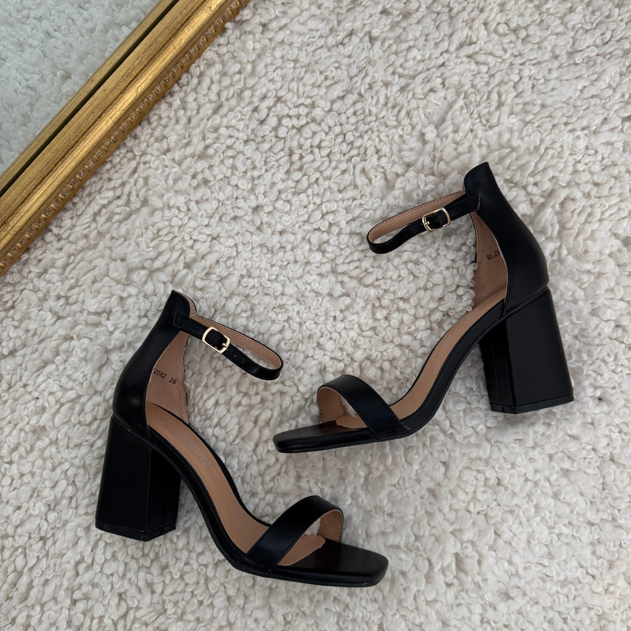 TALONS NOIRS NOHAM