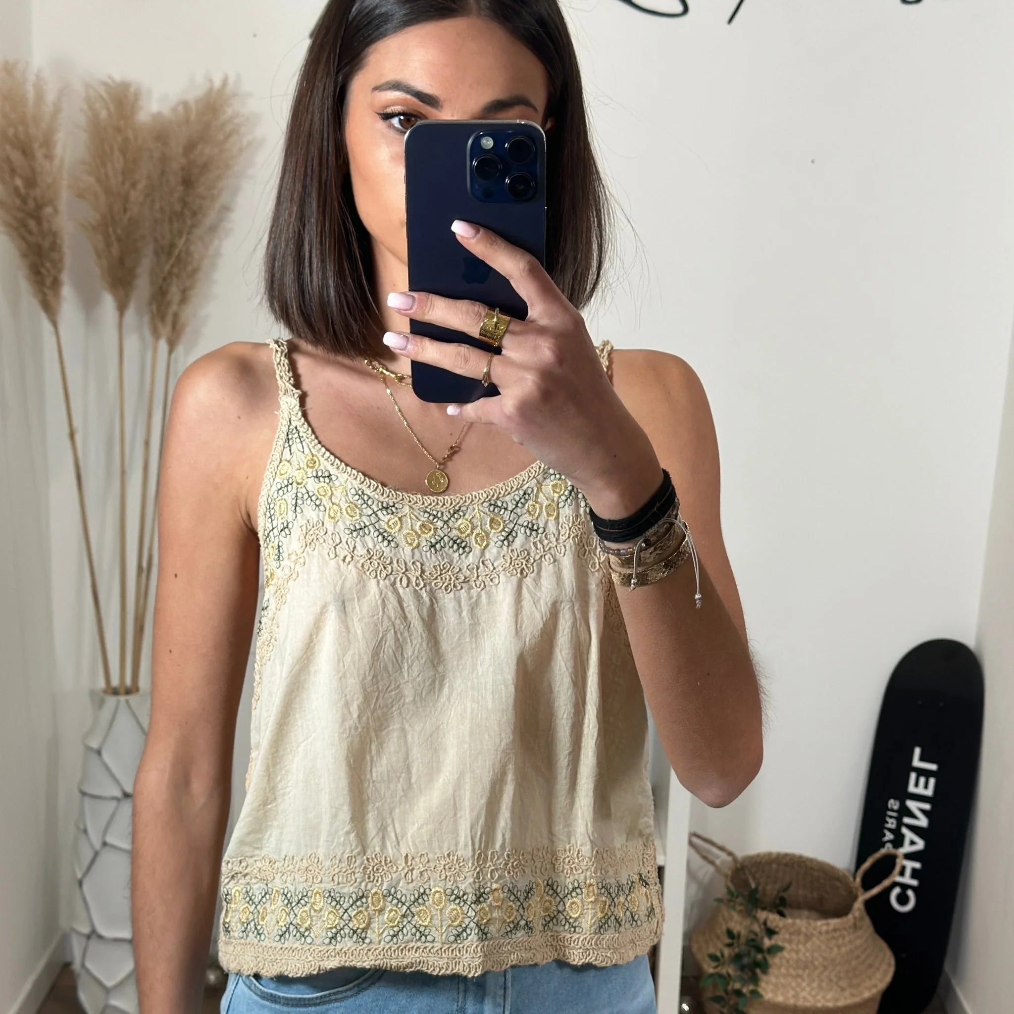 TOP BRODERIE BEIGE LINDIE