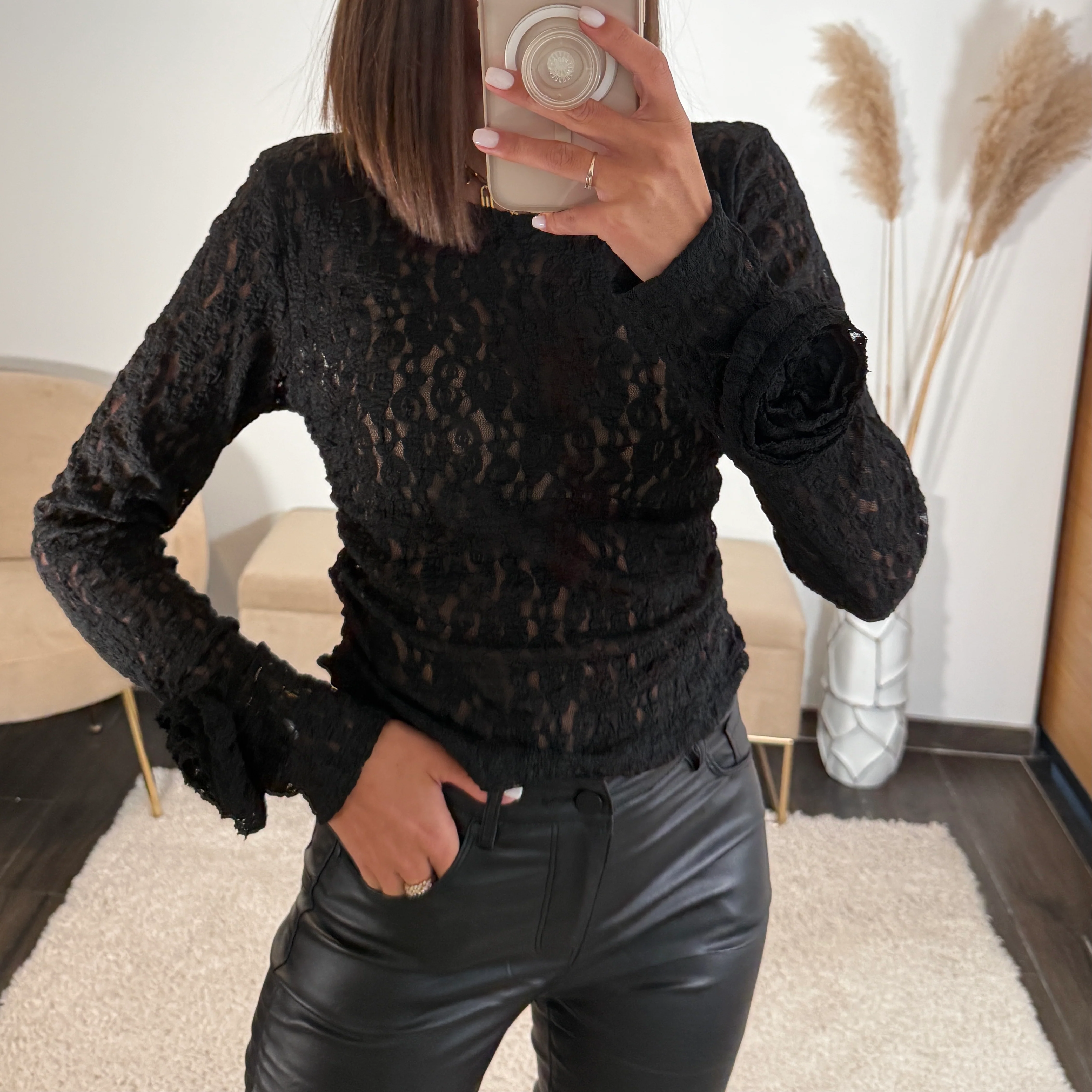 TOP DENTELLE FLOWER NOIR - Image 2